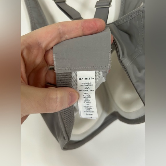 Athleta Women's Glory Sports Bra Light Gray Size 32DD - Picture 7 of 7